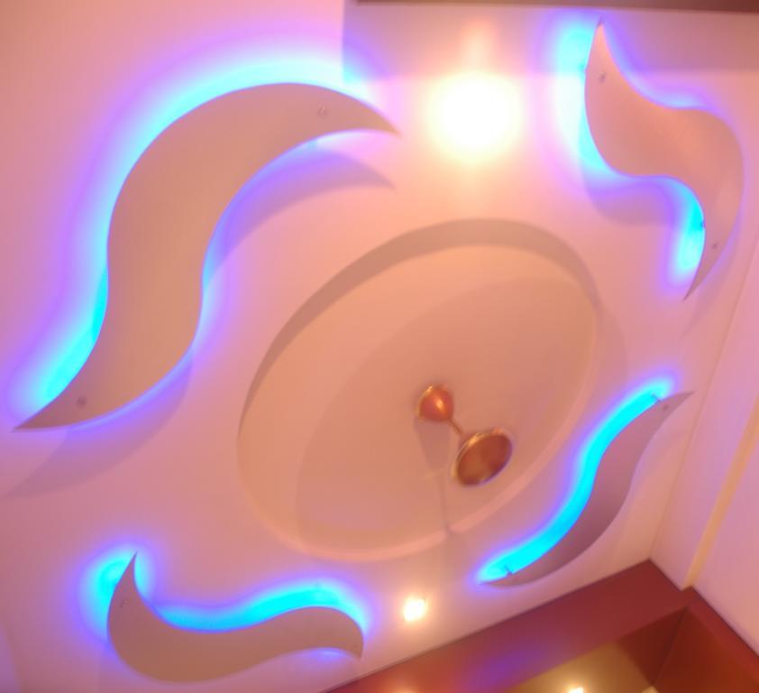 Hotel Sapphire Junagadh Buitenkant foto